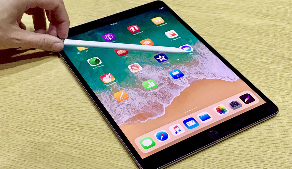 ایپد گیمینگ Apple iPad 9.7 inch 2018